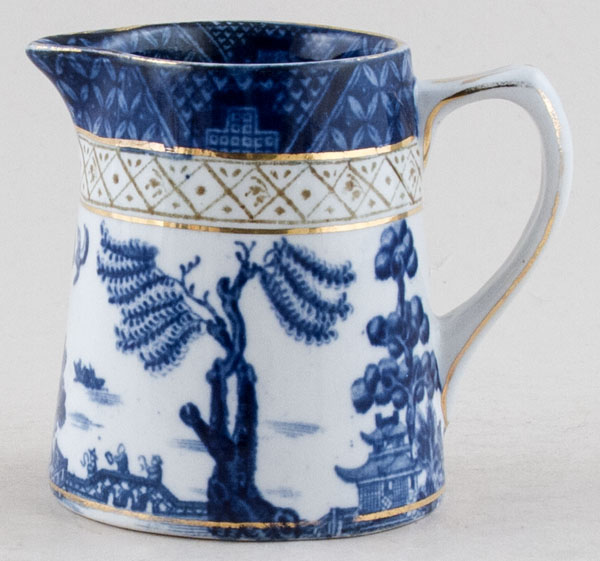 Jug or Creamer c1930